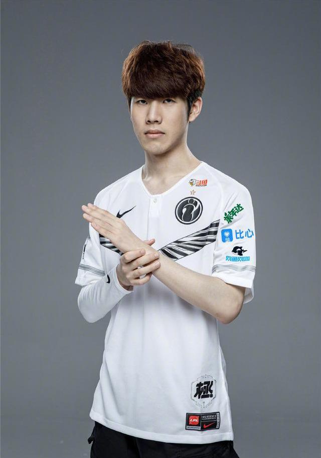 电竞比分ZywOo半程豪取7座MVP！剑指s1mple单年纪录