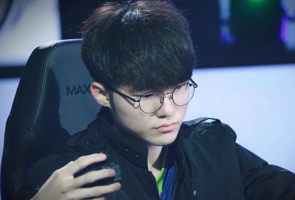 Karmine Corp 和 Unicorns Of Love Sexy Edition 击败对手晋级EMEA Masters 2025夏季四分之一决赛