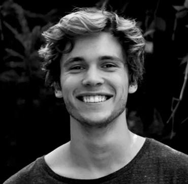 Jakob Döring - pg模拟器